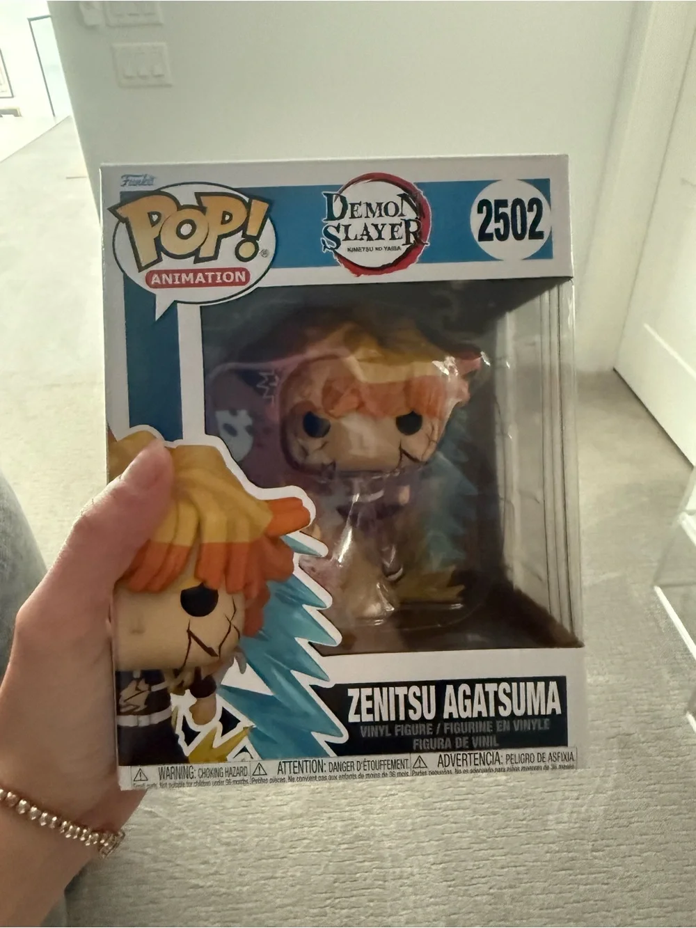 Funko Pop Premium Zenitsu Agatsuma #2502 Demon Slayer Infinity Castle